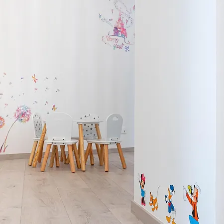 Enchanted House Disneyland Paris